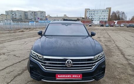 Volkswagen Touareg III, 2019 год, 6 100 000 рублей, 6 фотография