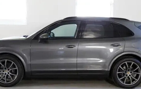 Porsche Cayenne III, 2024 год, 13 450 000 рублей, 3 фотография