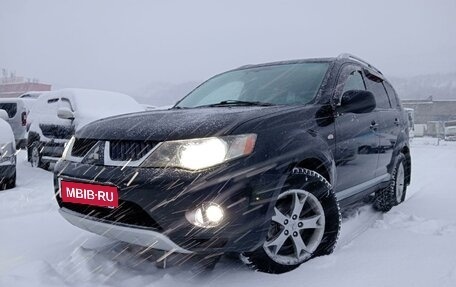 Mitsubishi Outlander III рестайлинг 3, 2007 год, 950 000 рублей, 1 фотография