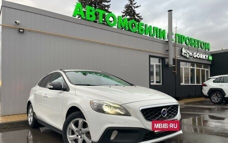 Volvo V40 Cross Country I, 2013 год, 1 390 000 рублей, 2 фотография