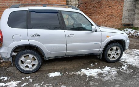 Chevrolet Niva I рестайлинг, 2009 год, 400 000 рублей, 3 фотография