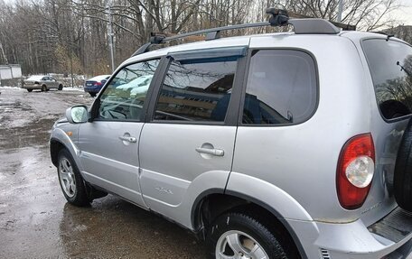 Chevrolet Niva I рестайлинг, 2009 год, 400 000 рублей, 4 фотография