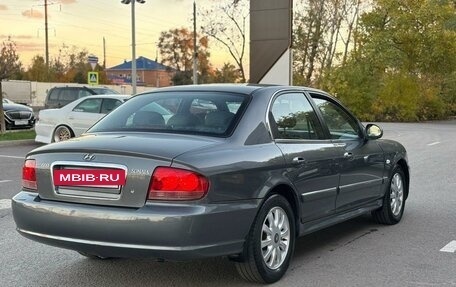 Hyundai Sonata IV рестайлинг, 2005 год, 550 000 рублей, 2 фотография