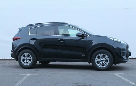 KIA Sportage IV рестайлинг, 2018 год, 2 060 000 рублей, 3 фотография