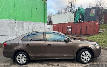 Volkswagen Jetta VI, 2013 год, 870 000 рублей, 8 фотография