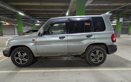 Mitsubishi Pajero iO, 1999 год, 287 000 рублей, 4 фотография