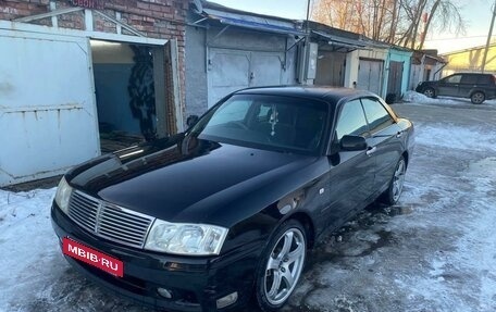 Nissan Gloria XI, 2000 год, 630 000 рублей, 3 фотография