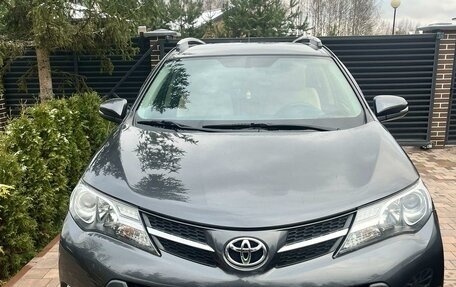 Toyota RAV4, 2013 год, 1 680 000 рублей, 1 фотография