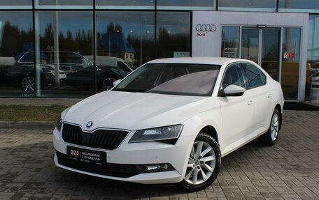 Skoda Superb III рестайлинг, 2018 год, 2 290 000 рублей, 1 фотография