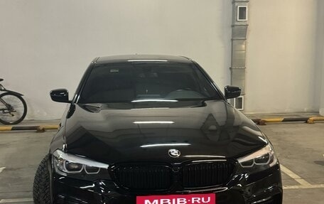 BMW 5 серия, 2018 год, 3 050 000 рублей, 9 фотография