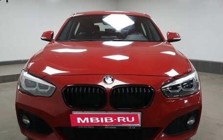 BMW 1 серия, 2019 год, 2 100 000 рублей, 3 фотография