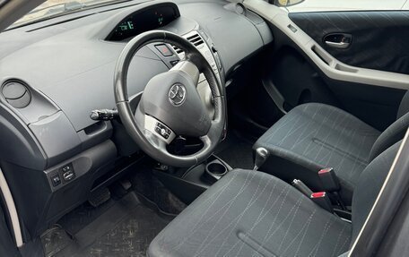 Toyota Yaris III рестайлинг, 2008 год, 620 000 рублей, 7 фотография