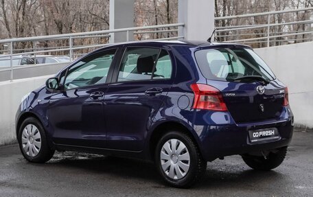 Toyota Yaris III рестайлинг, 2008 год, 749 000 рублей, 2 фотография