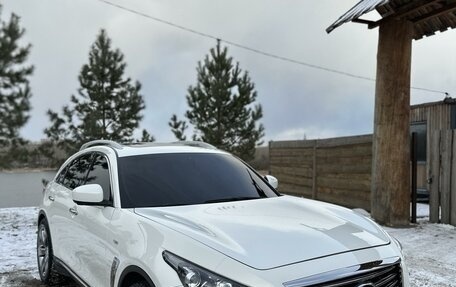 Infiniti FX II, 2012 год, 2 650 000 рублей, 2 фотография