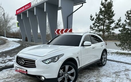 Infiniti FX II, 2012 год, 2 650 000 рублей, 16 фотография