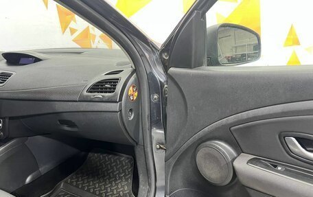 Renault Megane III, 2011 год, 700 000 рублей, 24 фотография