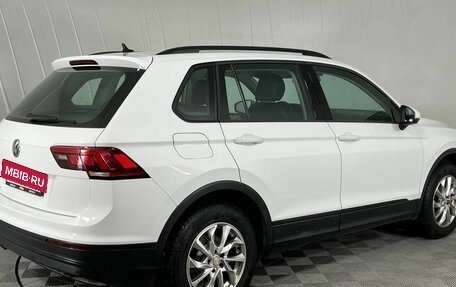 Volkswagen Tiguan II, 2019 год, 2 340 000 рублей, 5 фотография