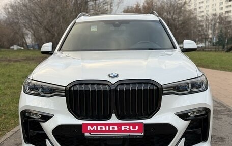 BMW X7, 2021 год, 10 500 000 рублей, 2 фотография