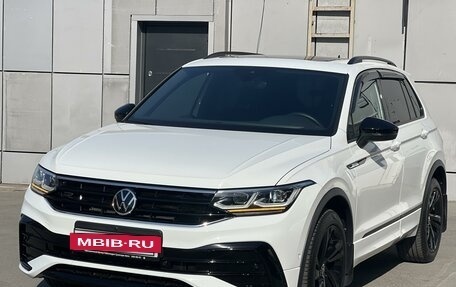 Volkswagen Tiguan II, 2021 год, 4 750 000 рублей, 2 фотография