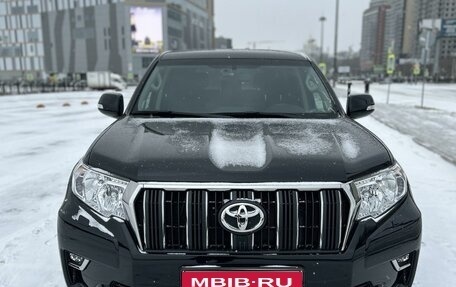 Toyota Land Cruiser Prado 150 рестайлинг 2, 2021 год, 5 950 000 рублей, 1 фотография