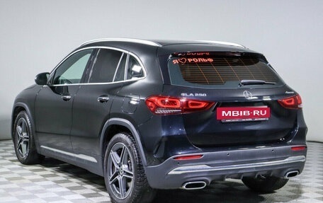 Mercedes-Benz GLA, 2020 год, 3 845 000 рублей, 7 фотография