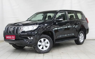 Toyota Land Cruiser Prado 150 рестайлинг 2, 2019 год, 5 000 000 рублей, 1 фотография