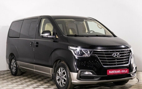 Hyundai H-1 II рестайлинг, 2019 год, 3 099 000 рублей, 3 фотография