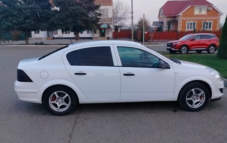 Opel Astra H, 2011 год, 620 000 рублей, 2 фотография