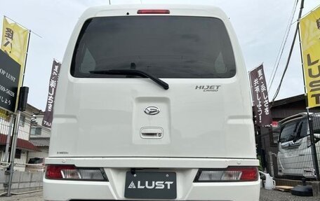 Daihatsu Hijet X, 2017 год, 598 333 рублей, 11 фотография