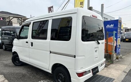 Daihatsu Hijet X, 2017 год, 598 333 рублей, 10 фотография