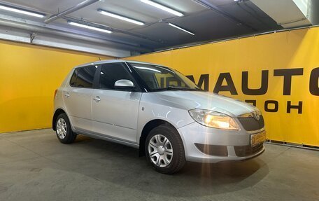 Skoda Fabia II, 2011 год, 749 000 рублей, 3 фотография