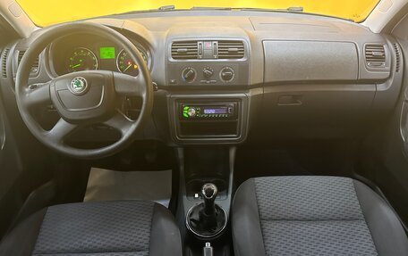 Skoda Fabia II, 2011 год, 749 000 рублей, 9 фотография