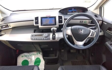 Honda Freed I, 2012 год, 930 000 рублей, 11 фотография