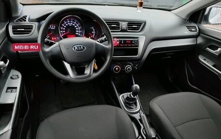 KIA Rio III рестайлинг, 2013 год, 936 000 рублей, 20 фотография