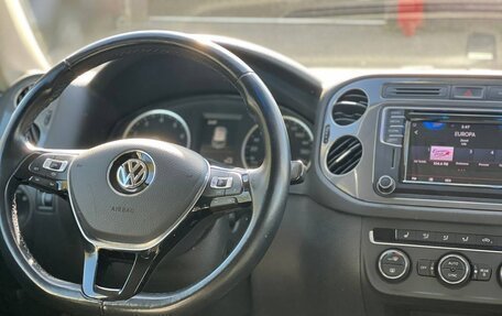 Volkswagen Tiguan I, 2013 год, 990 000 рублей, 4 фотография