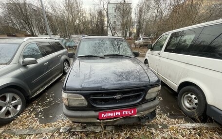 Ford Explorer III, 2000 год, 385 000 рублей, 1 фотография