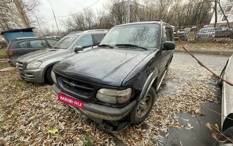 Ford Explorer III, 2000 год, 385 000 рублей, 2 фотография