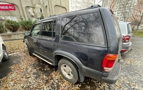 Ford Explorer III, 2000 год, 385 000 рублей, 4 фотография