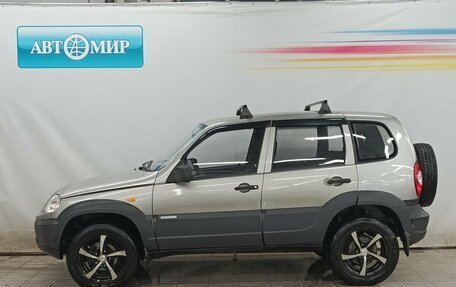 Chevrolet Niva I рестайлинг, 2011 год, 495 000 рублей, 8 фотография