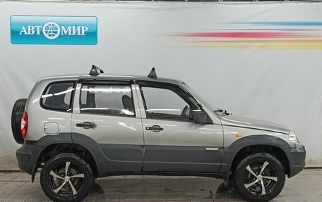 Chevrolet Niva I рестайлинг, 2011 год, 495 000 рублей, 4 фотография