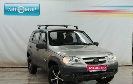 Chevrolet Niva I рестайлинг, 2011 год, 495 000 рублей, 3 фотография