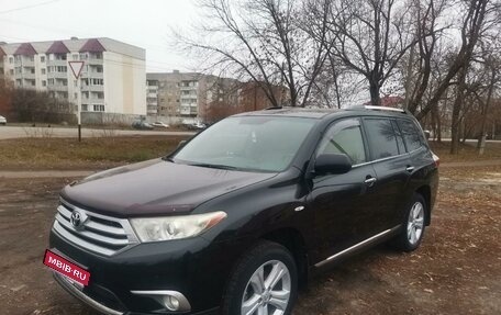 Toyota Highlander III, 2012 год, 2 200 000 рублей, 1 фотография