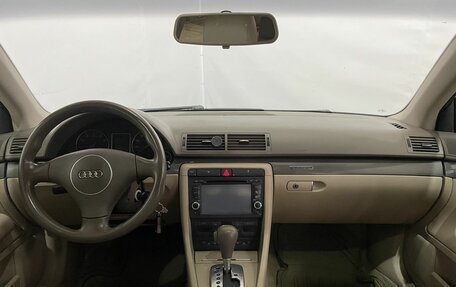 Audi A4, 2004 год, 790 000 рублей, 8 фотография