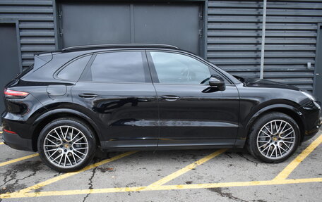 Porsche Cayenne III, 2021 год, 12 000 000 рублей, 6 фотография