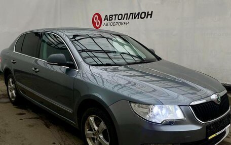 Skoda Superb III рестайлинг, 2011 год, 900 000 рублей, 7 фотография