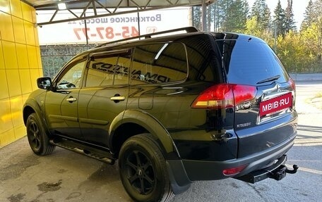 Mitsubishi Pajero Sport II рестайлинг, 2014 год, 1 849 000 рублей, 6 фотография