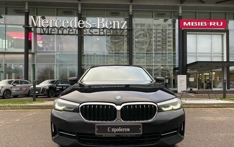 BMW 5 серия, 2021 год, 3 550 000 рублей, 2 фотография