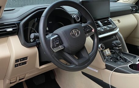 Toyota Land Cruiser, 2021 год, 12 300 000 рублей, 12 фотография