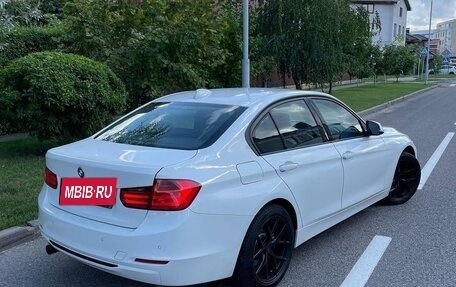 BMW 3 серия, 2014 год, 2 400 000 рублей, 3 фотография