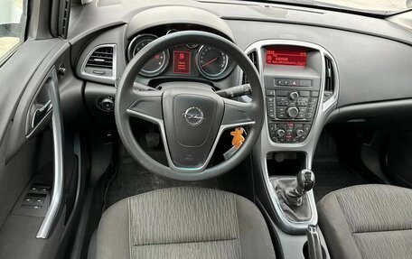 Opel Astra J, 2014 год, 815 000 рублей, 8 фотография